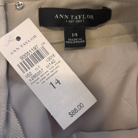 $88 NWT Ann Taylor Compact Doubleweave in Cashew Beige Stretch Cotton Skirt 14 - Picture 3 of 4